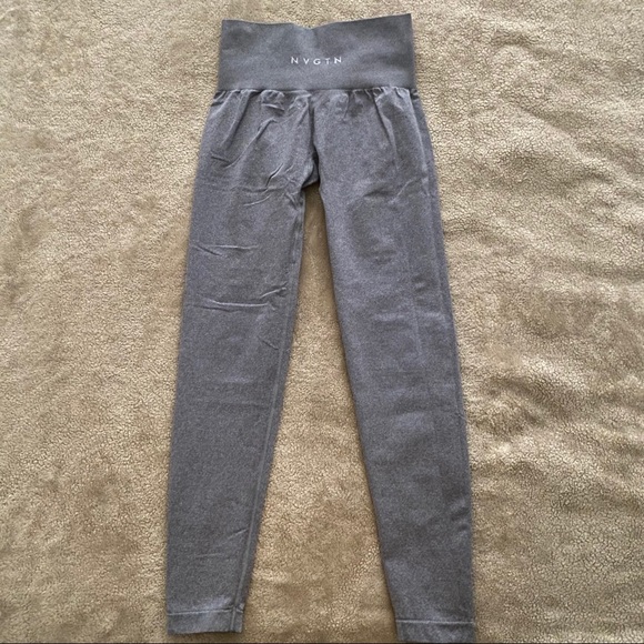 SOLD! NVGTN - Grey NV Seamless Leggings - XS - Picture 2 of 6